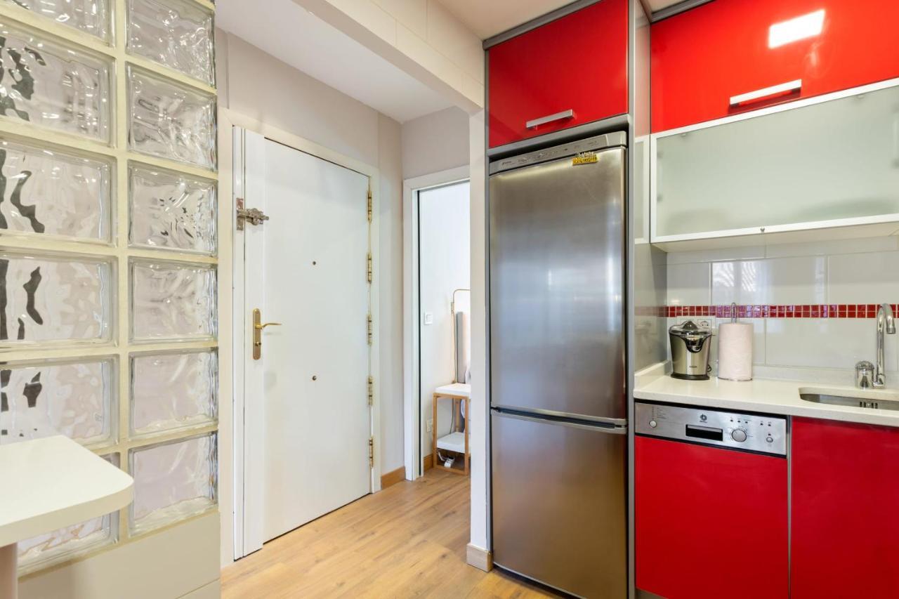 Elegant 1 Bedroom Apartment In The Heart Of Centro Madryt Zewnętrze zdjęcie